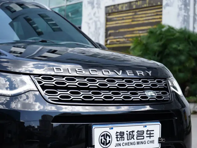 Land Rover Discovery Sport — Фото автомобиля 12