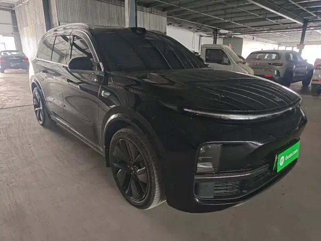 Li Auto L9 — Фото автомобиля 3