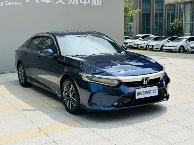 Honda Inspire — Фото автомобиля 3