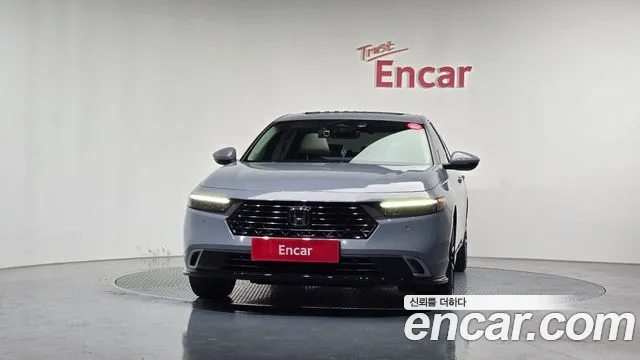 Honda Accord — Фото автомобиля 3