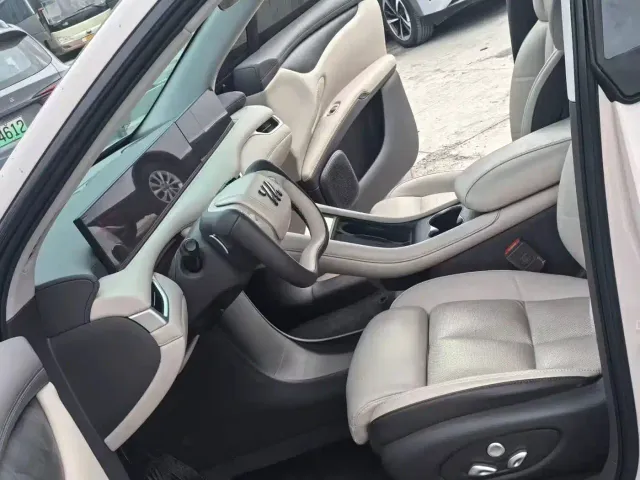 IM Motors LS6 — Фото автомобиля 4