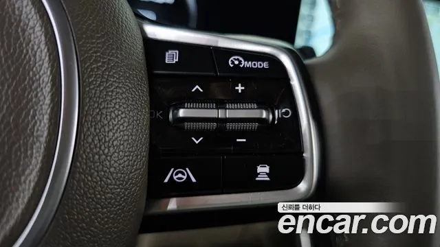 Kia Canival Carnival 4 поколение Дизель 9 мест Signature — Фото автомобиля 14