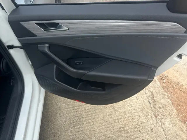 Volkswagen Sagitar — Фото автомобиля 8
