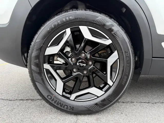 Kia Seltos — Фото автомобиля 29