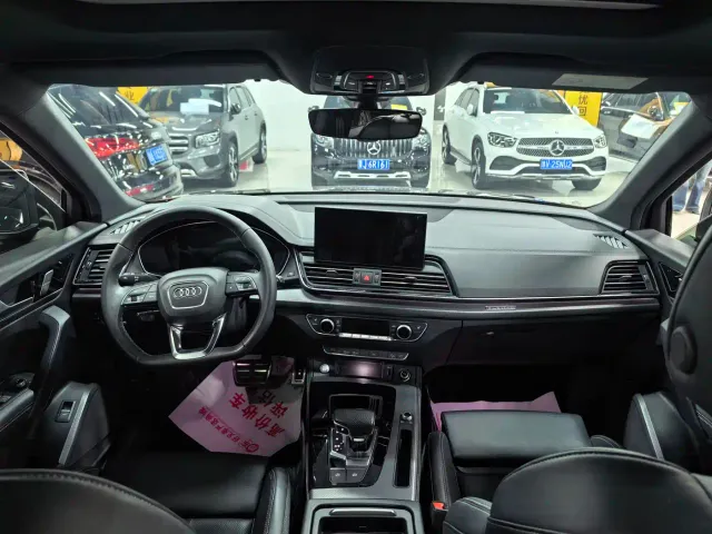 Audi Q5L — Фото автомобиля 8