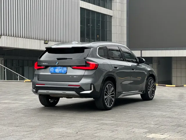 BMW X1 — Фото автомобиля 4