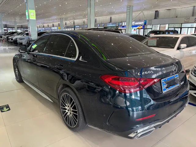 Mercedes-Benz C-Class — Фото автомобиля 3
