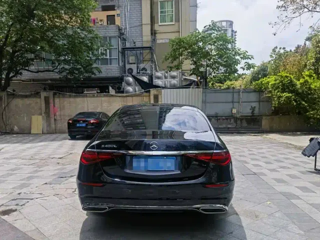 Mercedes-Benz S-Class — Фото автомобиля 5