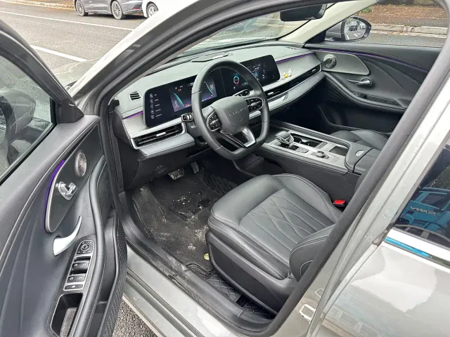 Chery Arrizo 8 2023 1.6T DCT Comfort — Фото автомобиля 5