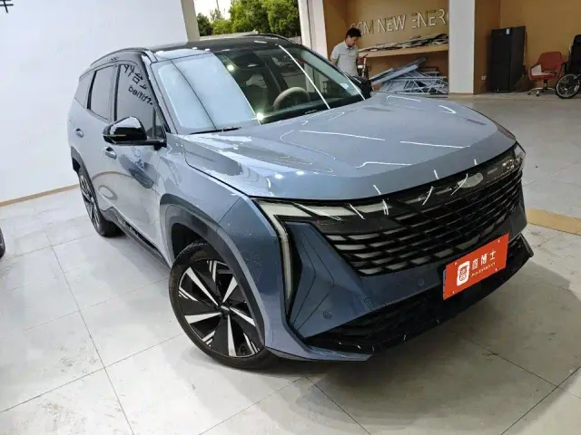 Geely Boyue L — Фото автомобиля 2