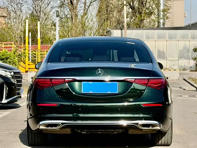 Mercedes-Benz S-Class — Фото автомобиля 14