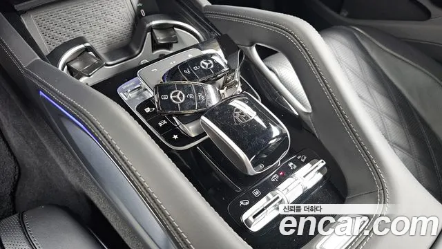 Mercedes-Benz GLS-Class — Фото автомобиля 9