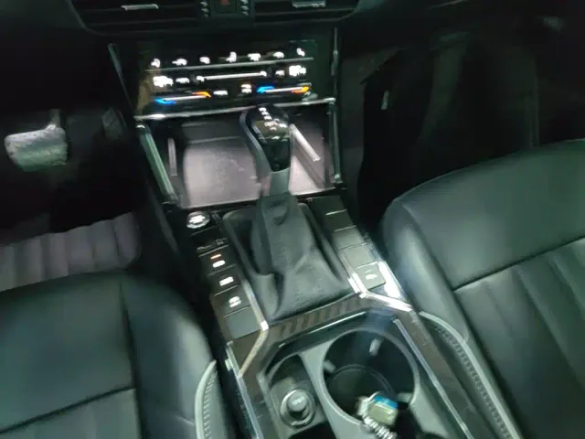 Volkswagen Passat — Фото автомобиля 13