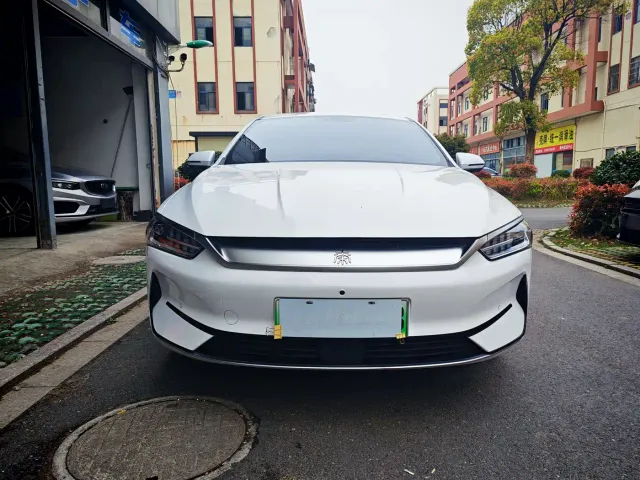 BYD Qin PLUS — Фото автомобиля 2