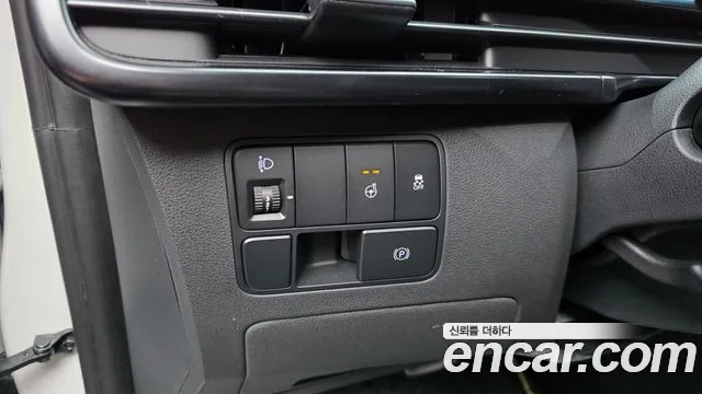 Hyundai Staria New — Фото автомобиля 30