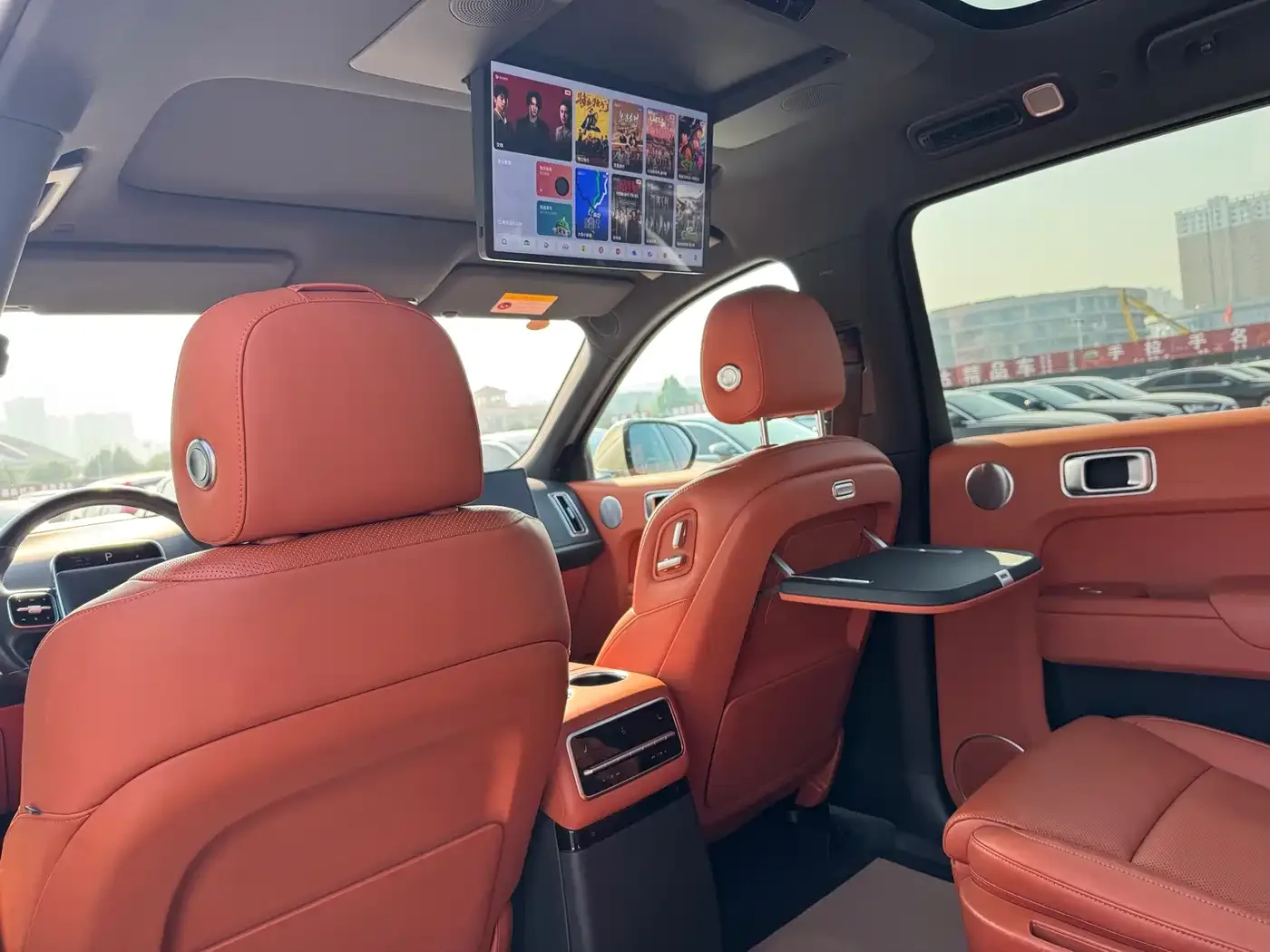 Li Auto Li Xiang L9 2022 Max — Фото автомобиля 17