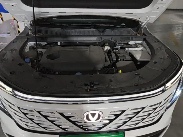 Changan CS75 Plus — Фото автомобиля 19