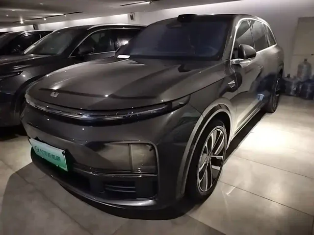 Фотография автомобиля — Li Auto L7