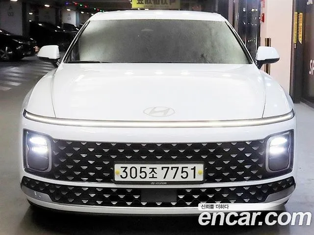 Hyundai Grandeur GN7 — Фото автомобиля 2