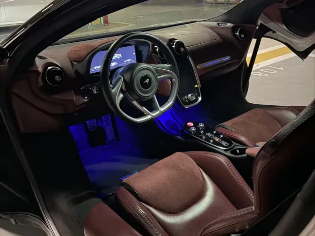 McLaren GT — Фото автомобиля 13