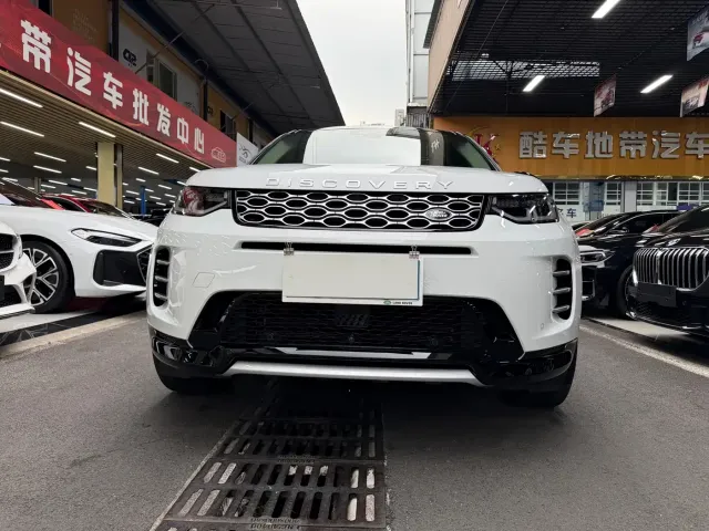 Land Rover Discovery Sport — Фото автомобиля 3