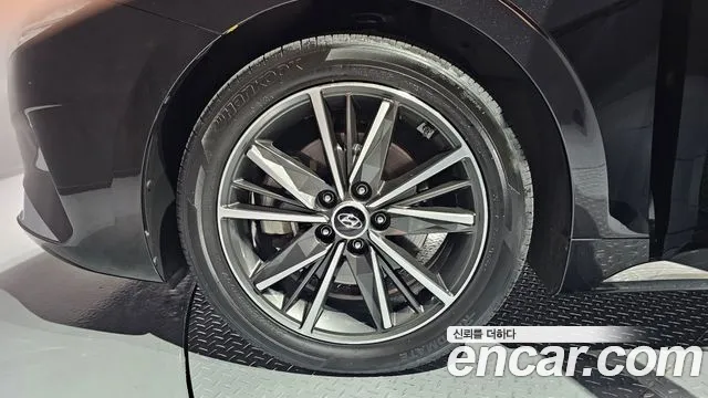 Hyundai Grandeur Новый Grandeur IG — Фото автомобиля 5
