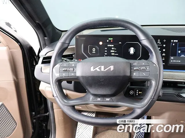 Kia EV9 — Фото автомобиля 8