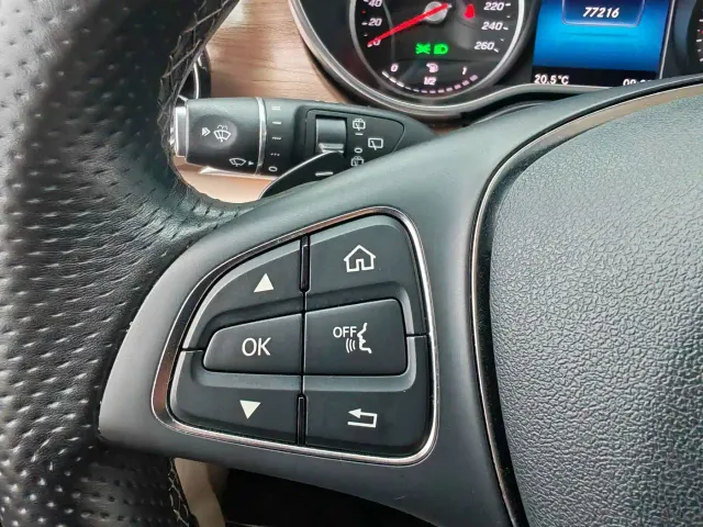 Mercedes-Benz V-Class — Фото автомобиля 10