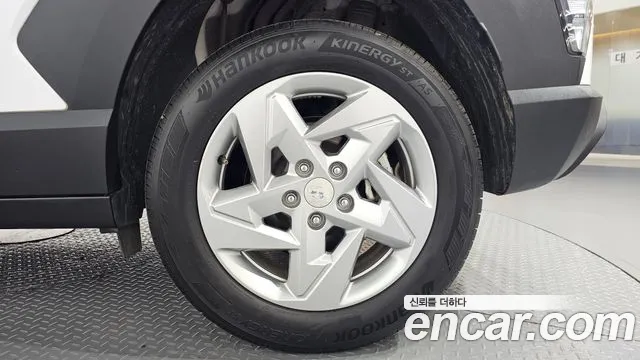 Hyundai Kona SX2 — Фото автомобиля 6