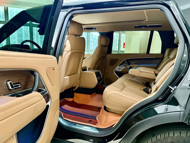 Land Rover Range Rover — Фото автомобиля 9
