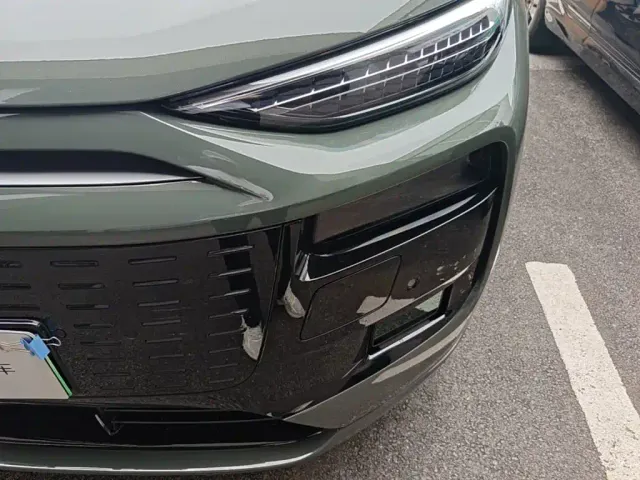 Audi Q6L e-tron — Фото автомобиля 23