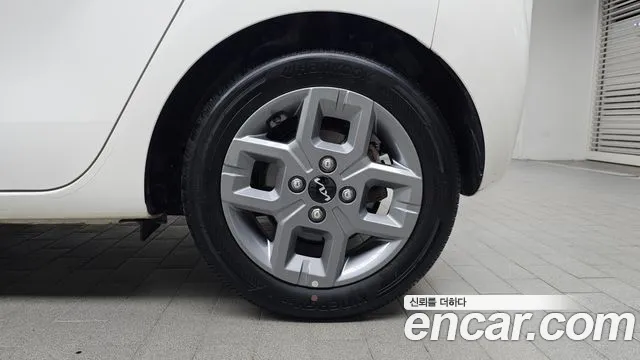 Kia RAY Новый Kia Ray Prestige — Фото автомобиля 21