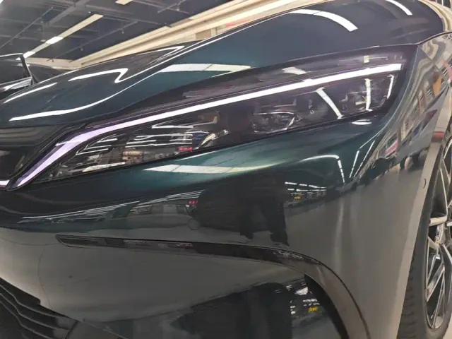 BYD Han — Фото автомобиля 23