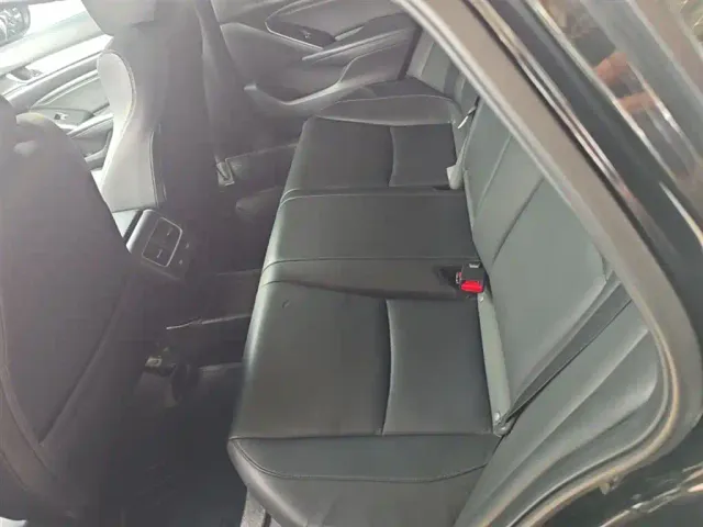 Honda Accord — Фото автомобиля 16