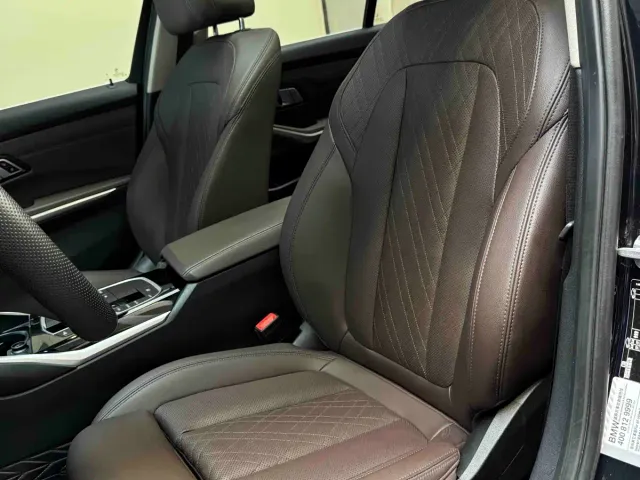 BMW 3 Series — Фото автомобиля 9