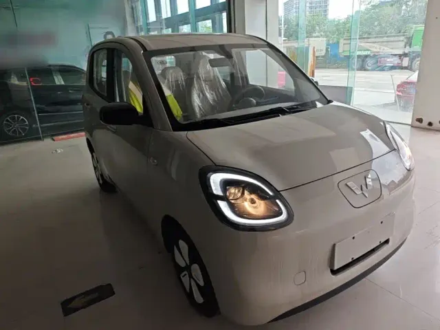 Wuling Hongguang Mini EV — Фото автомобиля 3