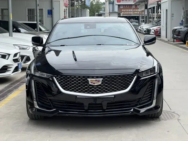 Cadillac CT5 — Фото автомобиля 2