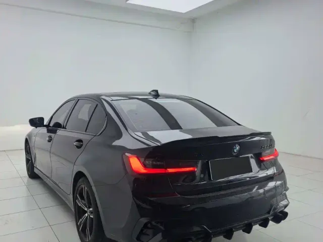 BMW 3 Series — Фото автомобиля 7