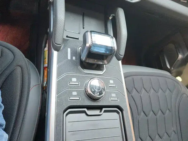 Jetour T2 — Фото автомобиля 16
