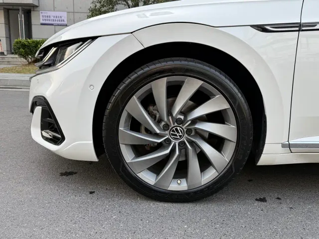 Volkswagen CC — Фото автомобиля 17