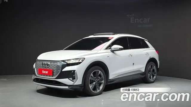Фотография автомобиля — Audi Q4 e-tron F4