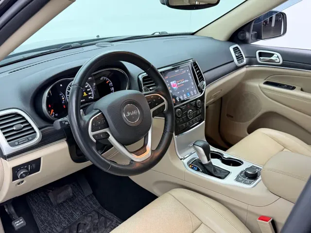 Jeep Grand Cherokee — Фото автомобиля 15