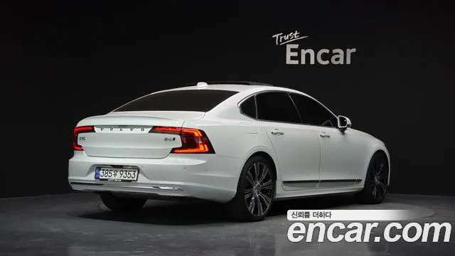 Вольво S90 — Фото автомобиля 2