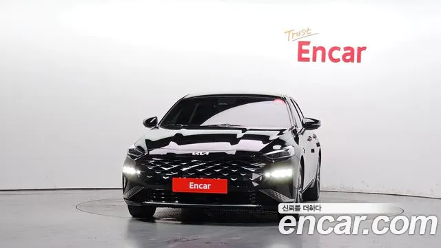 Kia K8 Signature — Фото автомобиля 3