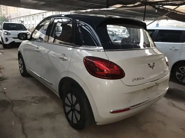 Wuling Bingo — Фото автомобиля 4