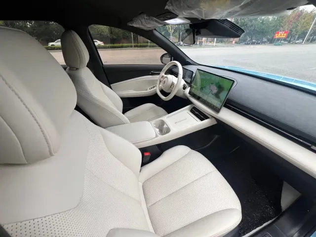 Baojun Yunhai — Фото автомобиля 15
