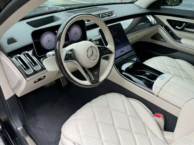 Mercedes-Benz Maybach S-Class — Фото автомобиля 9