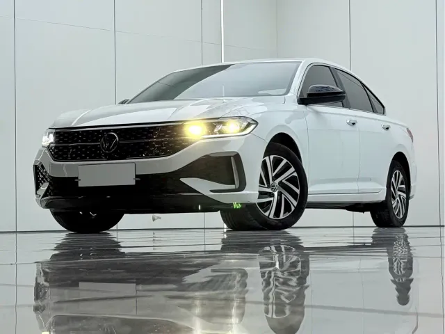 Volkswagen Lavida — Фото автомобиля 2