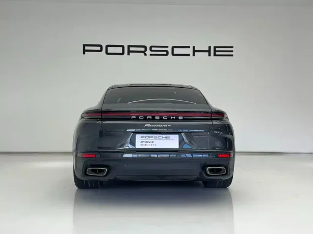 Porsche Panamera — Фото автомобиля 5