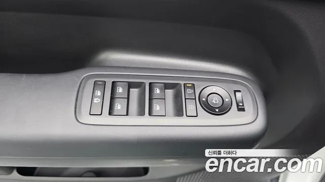 Hyundai Santafe — Фото автомобиля 26